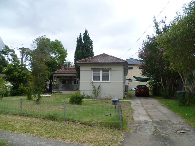 31 Stacey Street, Bankstown NSW 2200