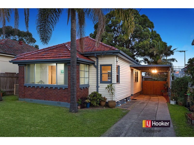 77 Sphinx Avenue, Revesby NSW 2212