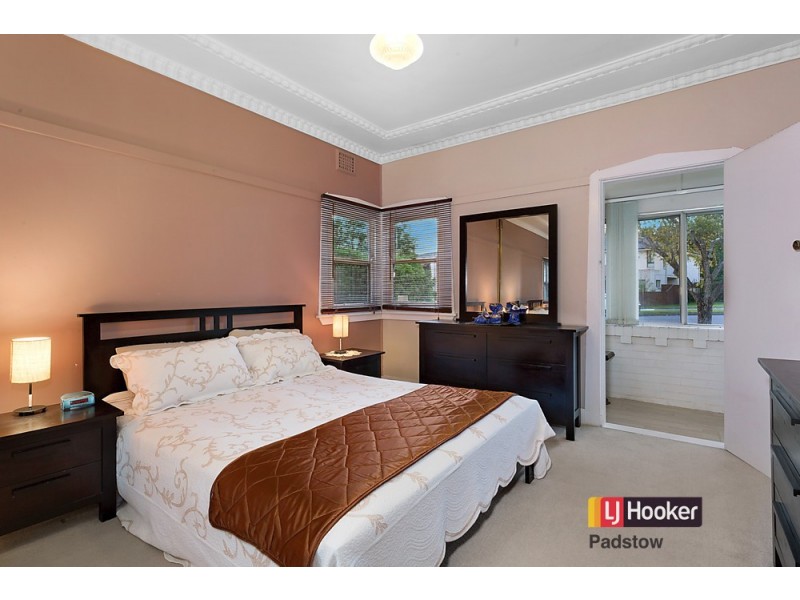 77 Sphinx Avenue, Revesby NSW 2212