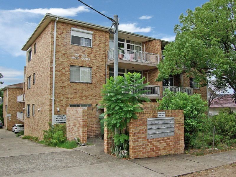 12/101 Meredith Street, Bankstown NSW 2200