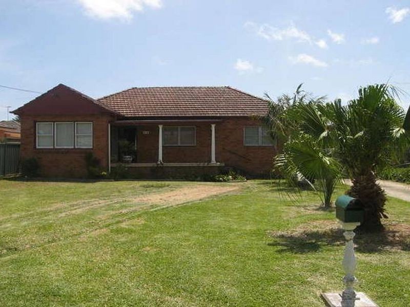 14 Victor Avenue, Panania NSW 2213