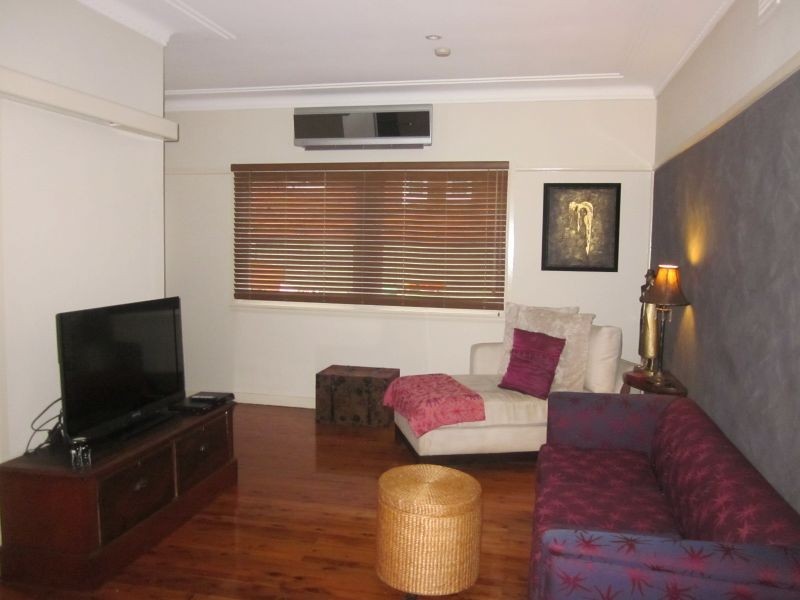 130 Gibson Avenue, Padstow NSW 2211