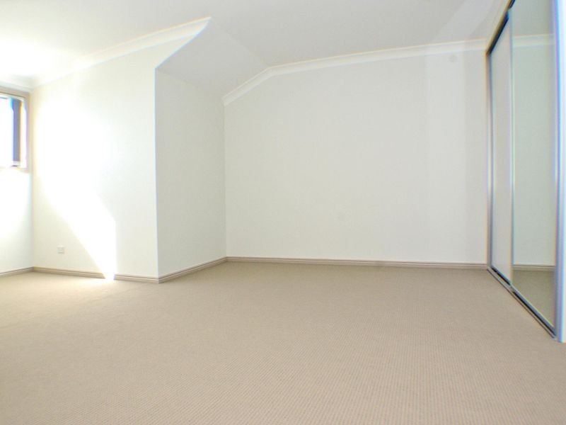 4/25 Cahors Rd, Padstow NSW 2211