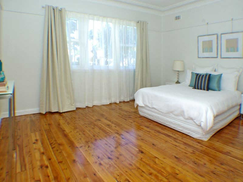 22 Raine Road, Revesby NSW 2212