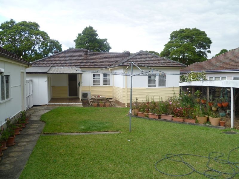 8 Halcyon Avenue, Padstow NSW 2211