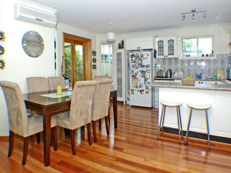 2/89 Vega Street, Revesby NSW 2212