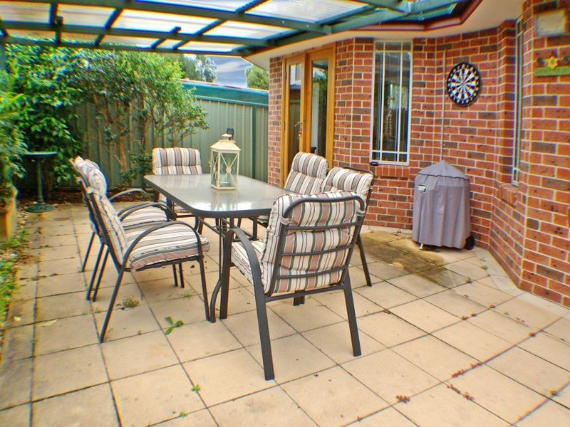 2/89 Vega Street, Revesby NSW 2212