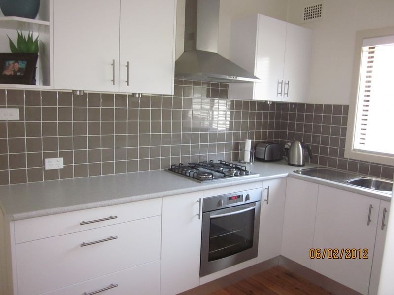 4 Hazelglen Avenue, Panania NSW 2213