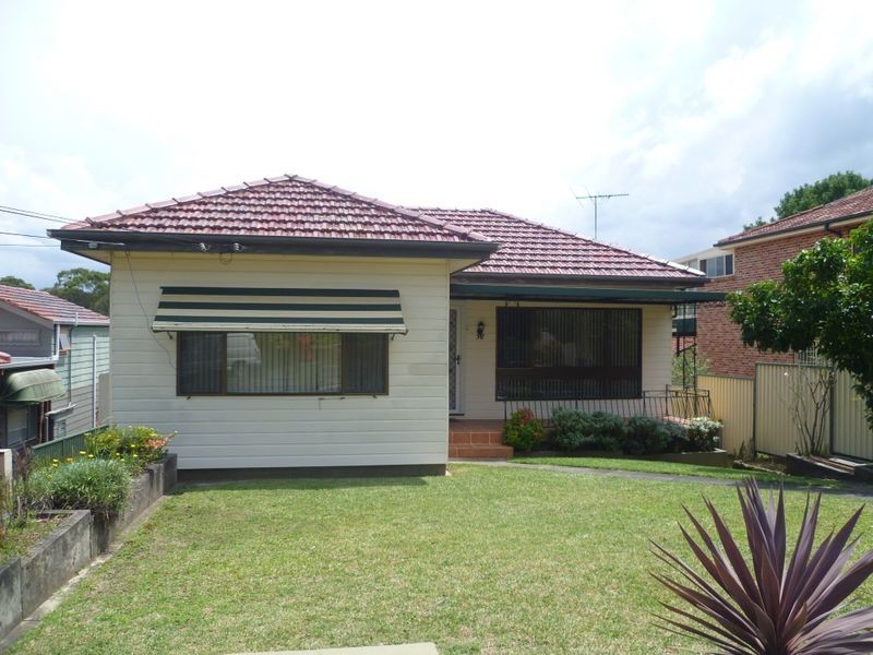 32 Virginius Street, Padstow NSW 2211