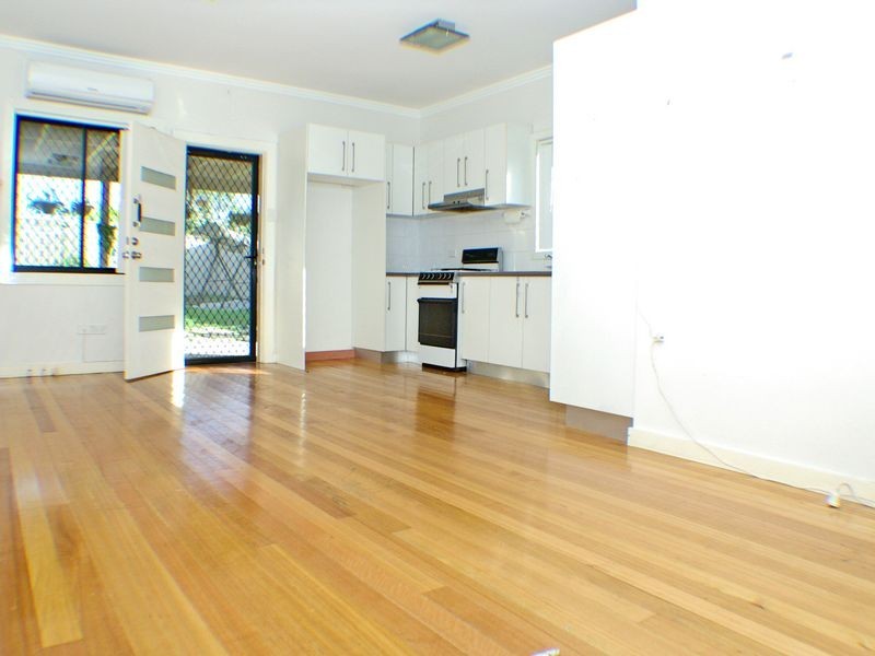 8 Bennett Avenue, Roselands NSW 2196