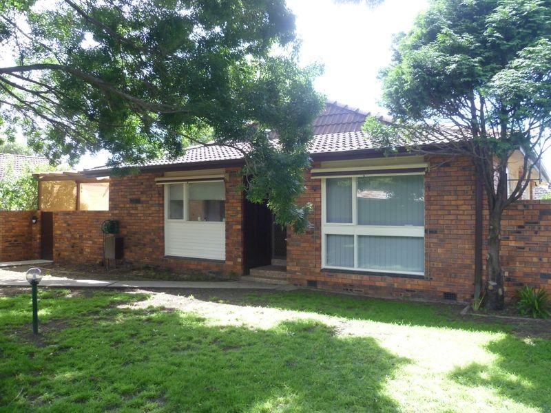 4/11 Tompson Road, Revesby NSW 2212