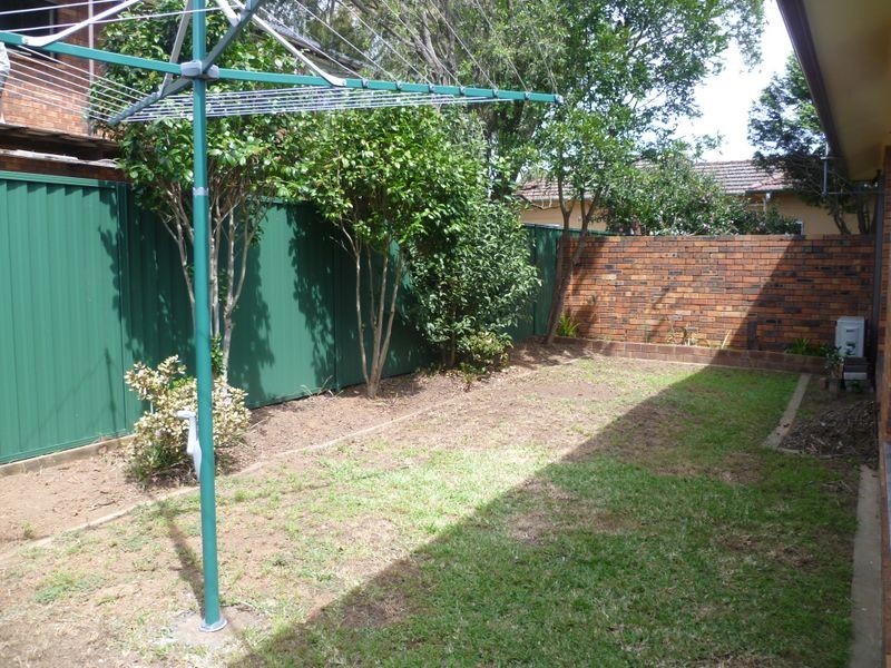 4/11 Tompson Road, Revesby NSW 2212