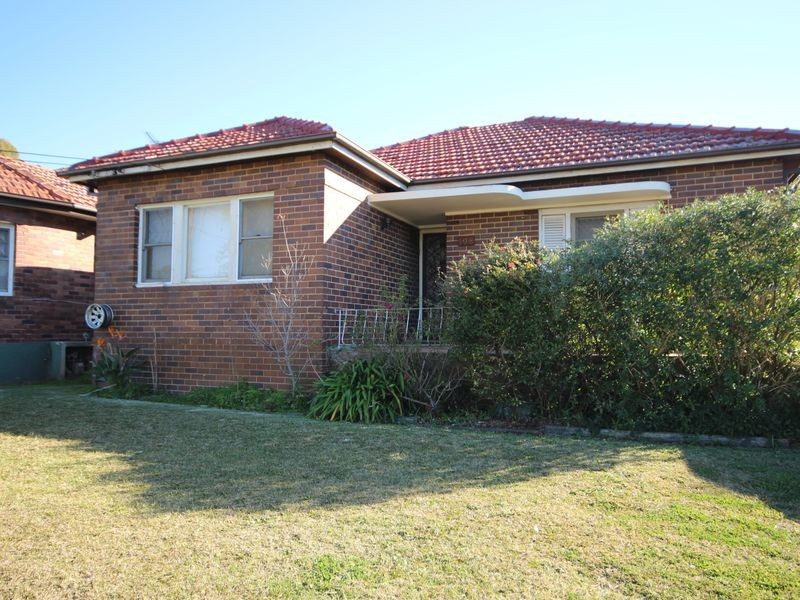 198 The River Road, Revesby NSW 2212