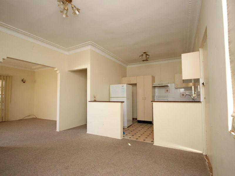 198 The River Road, Revesby NSW 2212