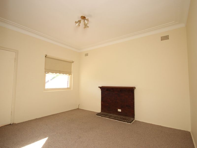 198 The River Road, Revesby NSW 2212