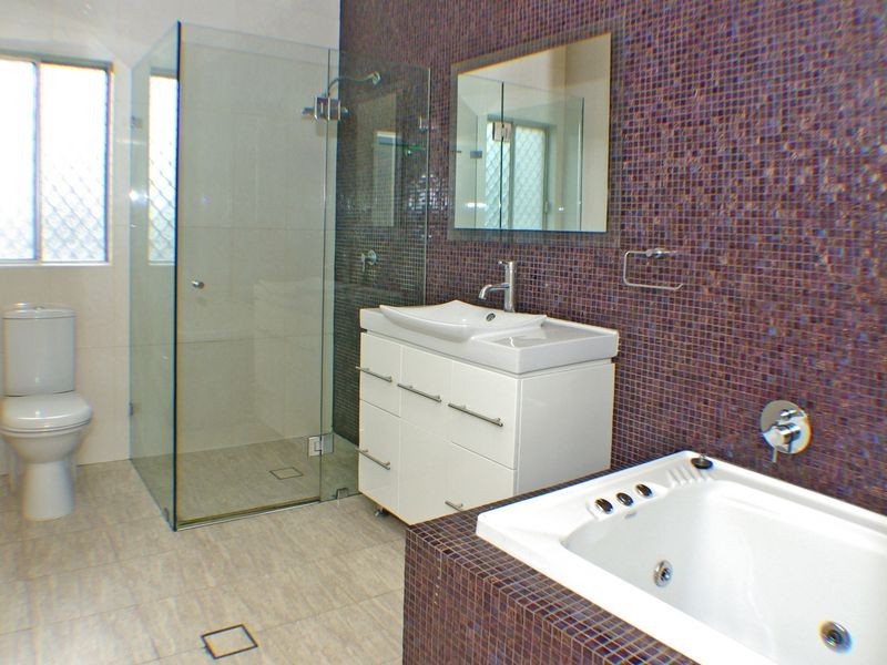 34 Wollongbar Avenue, Panania NSW 2213