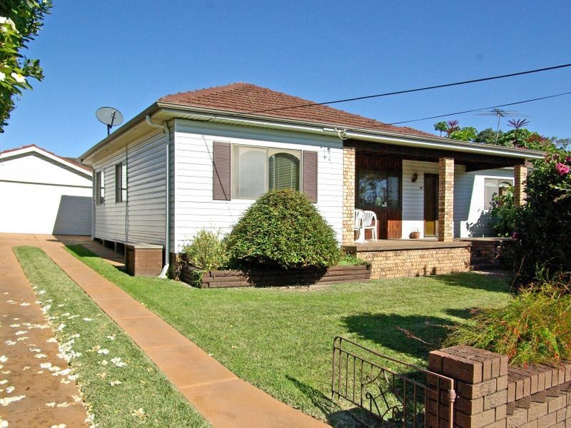 10 Pambula Avenue, Revesby NSW 2212