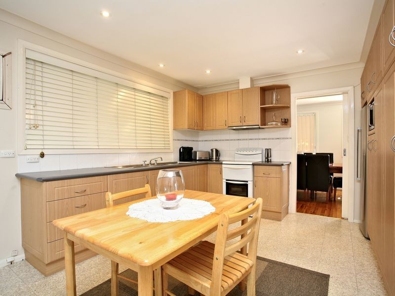 25 Nambucca Place, Padstow Heights NSW 2211