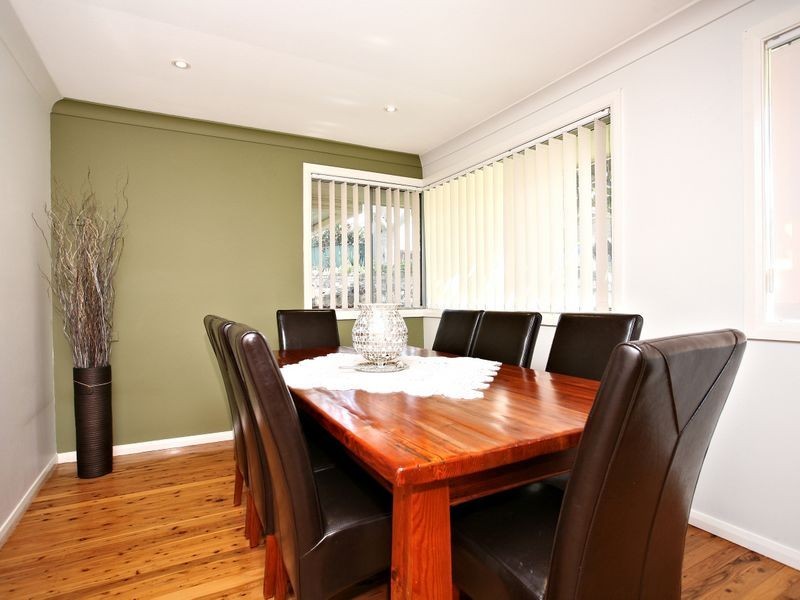 25 Nambucca Place, Padstow Heights NSW 2211