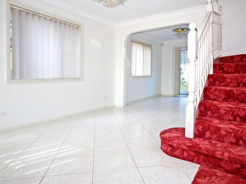 8 Treatt Avenue, Padstow NSW 2211