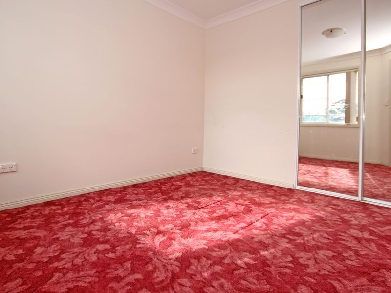 8 Treatt Avenue, Padstow NSW 2211