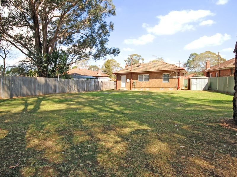 31 Montgomery Avenue, Revesby NSW 2212