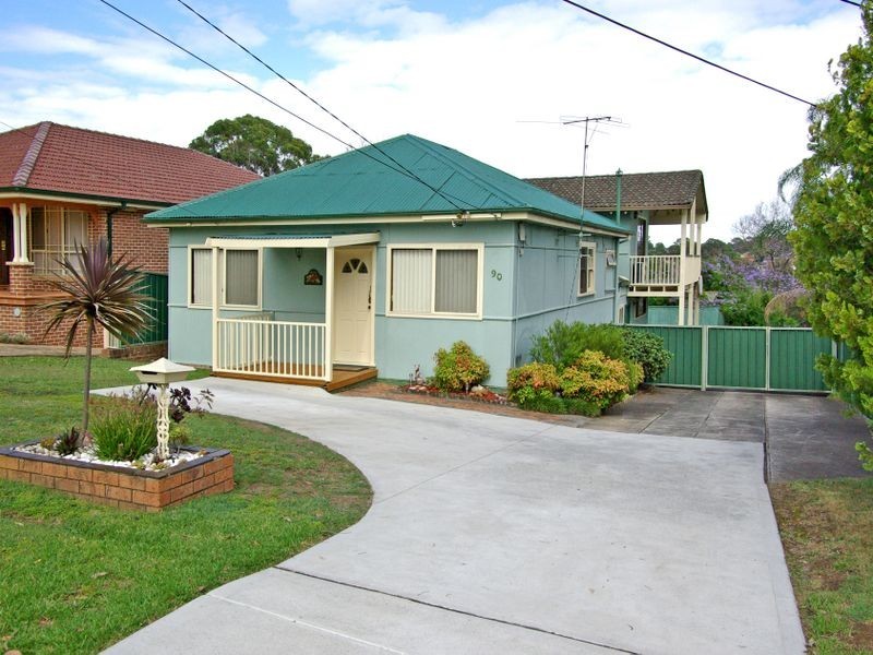 90 Lang Street, Padstow NSW 2211