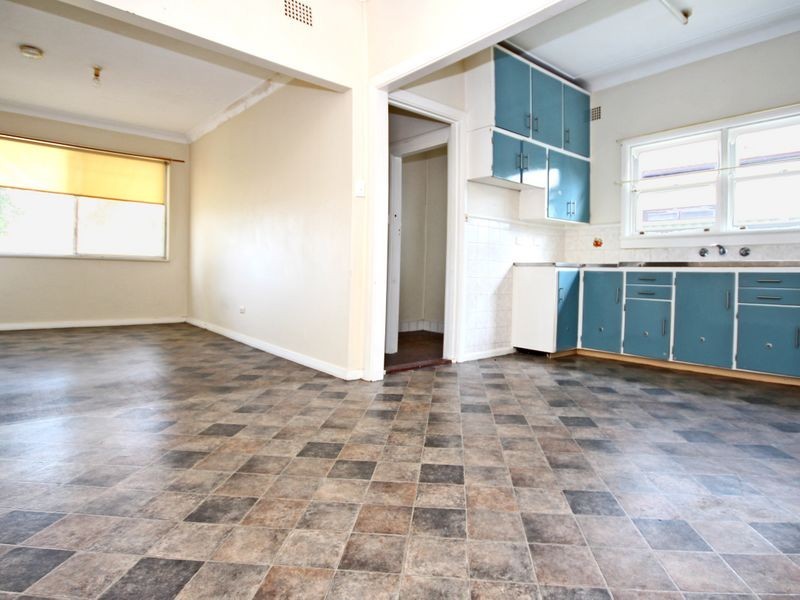 19 Alamein Road, Revesby Heights NSW 2212