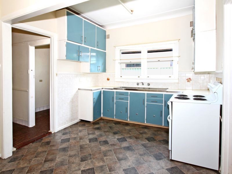 19 Alamein Road, Revesby Heights NSW 2212