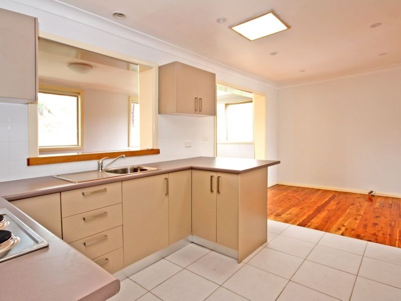 15 Toby Crescent, Panania NSW 2213