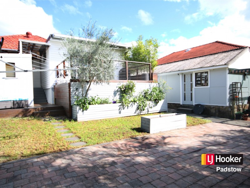 98 Alma Road, Padstow NSW 2211