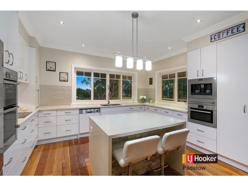 2 Bushland Drive, Padstow Heights NSW 2211