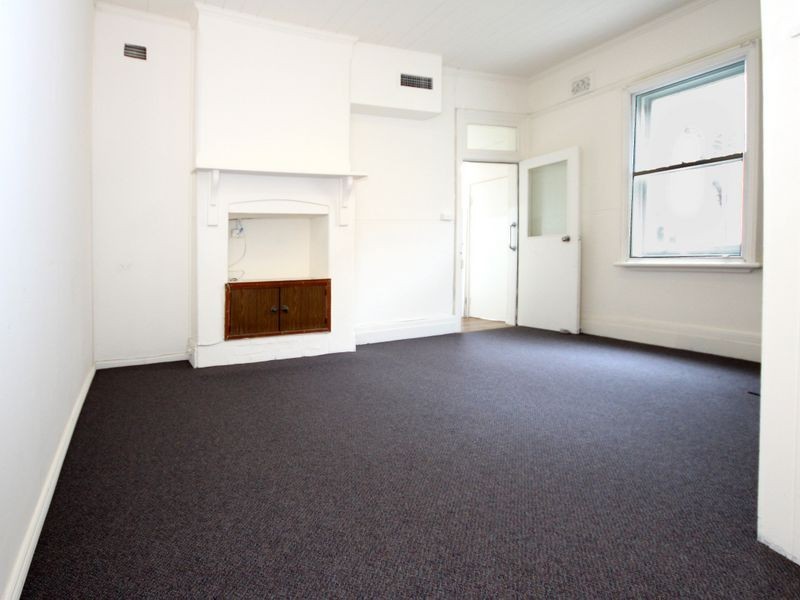 2 Sutherland Street, St Peters NSW 2044