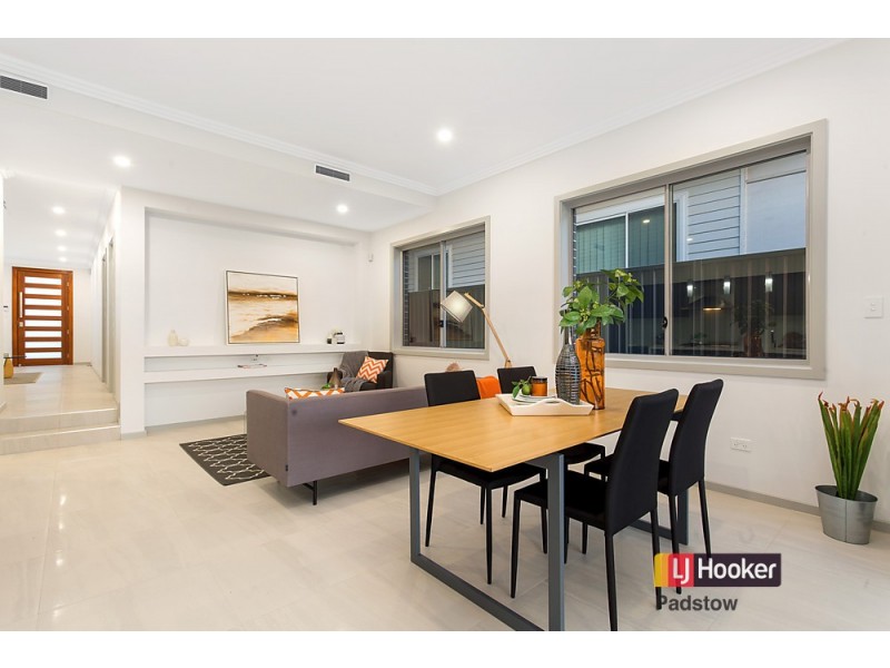 6 Kiora Street, Panania NSW 2213