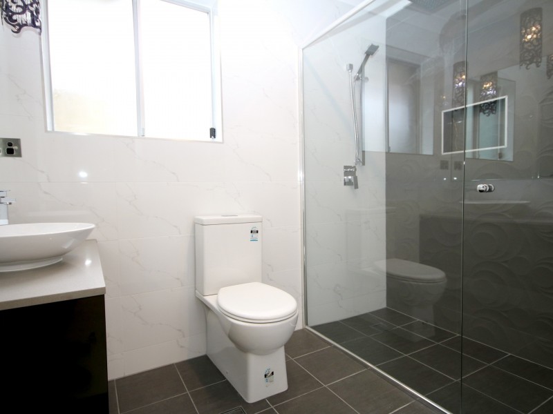 4 Bligh Close, Georges Hall NSW 2198