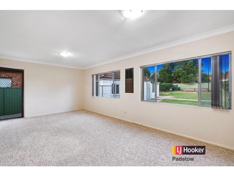 17 Eddie Avenue, Panania NSW 2213