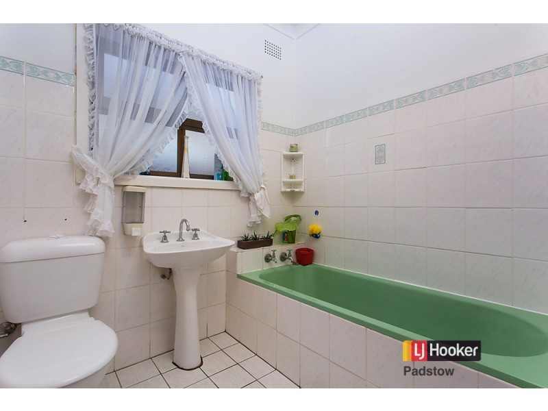 74 Doyle Road, Revesby NSW 2212