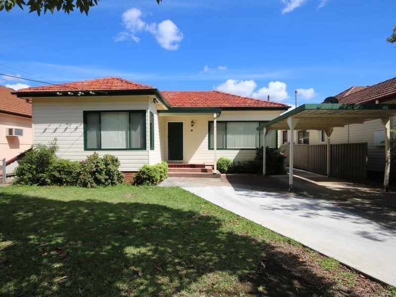 22 Gloucester Avenue, Padstow NSW 2211