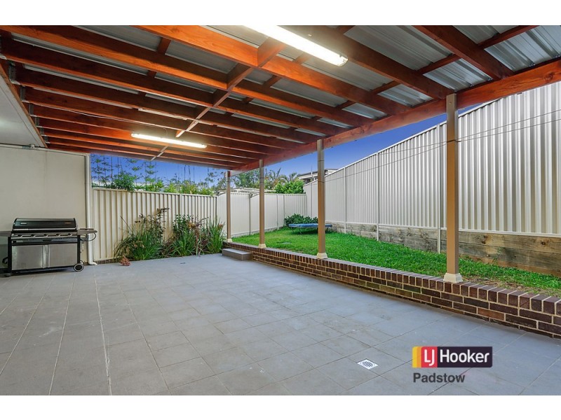 53a Thomas Street, Picnic Point NSW 2213