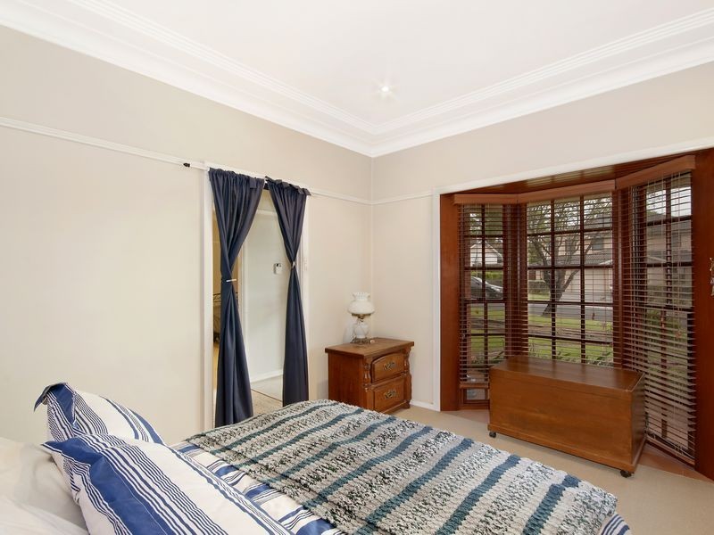 2 Burtenshaw Street, Panania NSW 2213