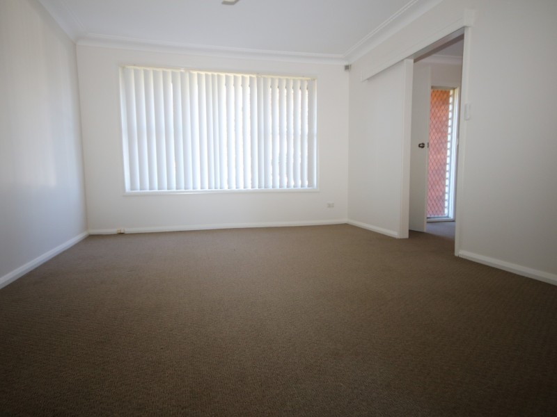 2 Merris Place, Milperra NSW 2214