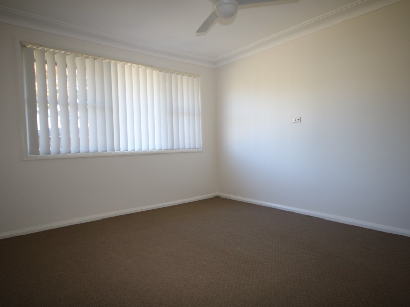 2 Merris Place, Milperra NSW 2214