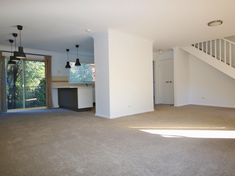 11/5 Henry Kendall Avenue, Padstow Heights NSW 2211