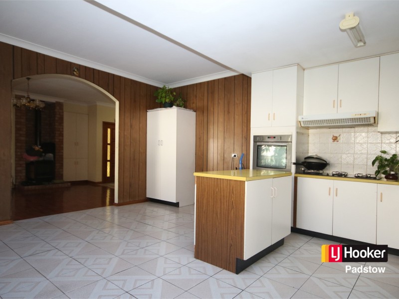 155 Faraday Road, Padstow NSW 2211