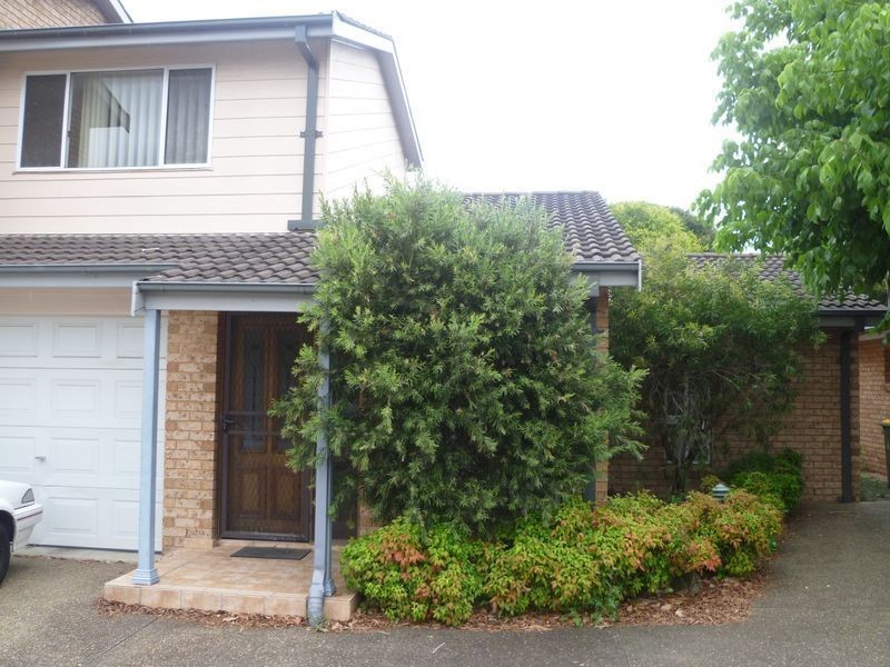 2/98 Tower Street, Panania NSW 2213