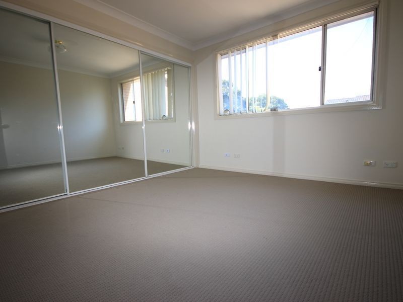 2/98 Tower Street, Panania NSW 2213