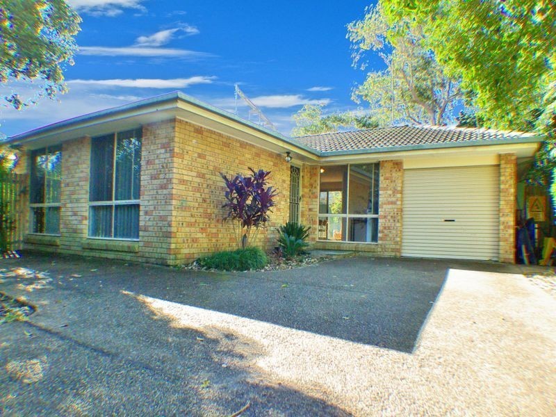 27A Montgomery Avenue, Revesby NSW 2212