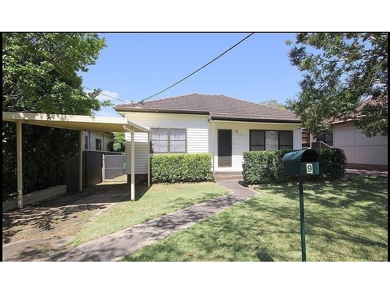 9 Craigie Avenue, Padstow NSW 2211