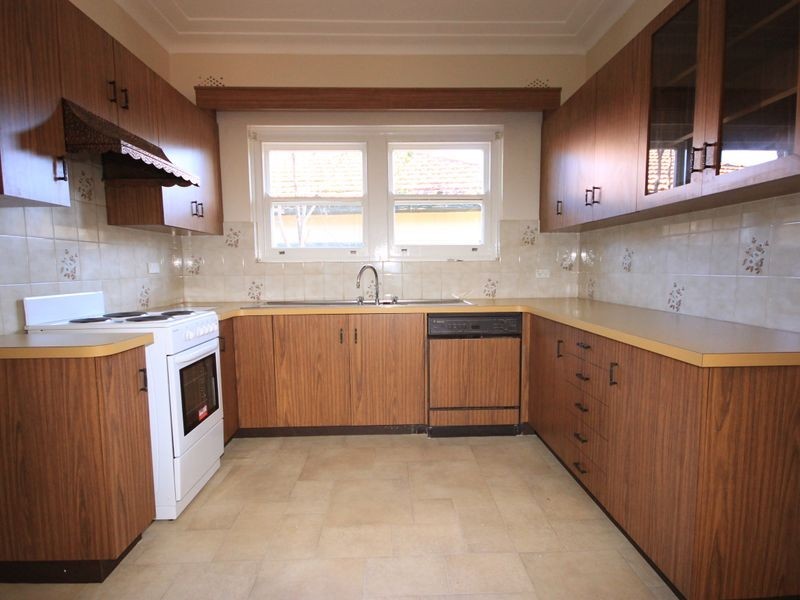 10 Howard Road, Padstow NSW 2211