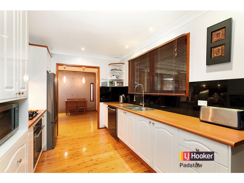 48 Wall Avenue, Panania NSW 2213